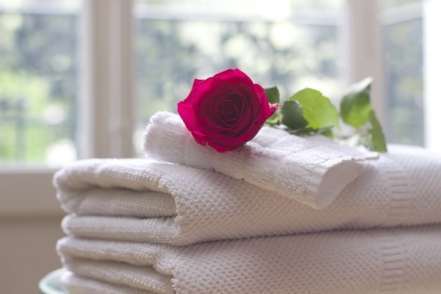 towels with a rose on top